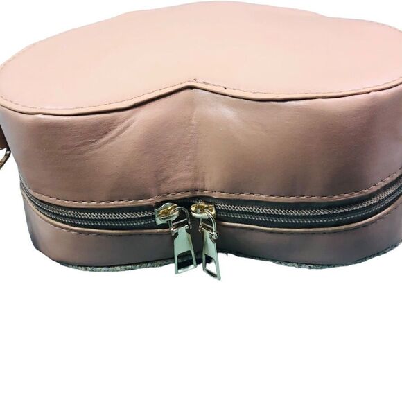 Straw Heart Cream Crossbody Shoulder Bag - Picture 12 of 15